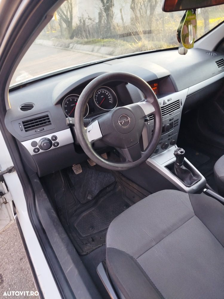 Opel Astra - 7