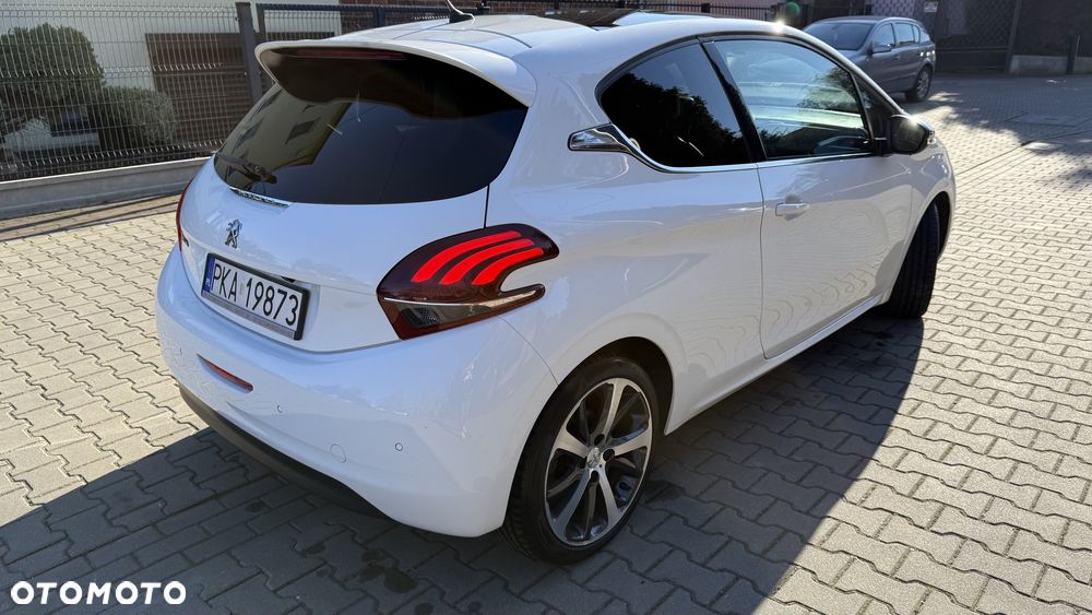 Peugeot 208 165 THP Stop & Start Allure - 5
