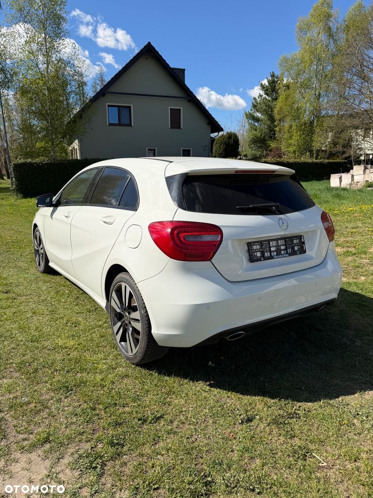 Mercedes-Benz Klasa A 180 (BlueEFFICIENCY) 7G-DCT Style - 4