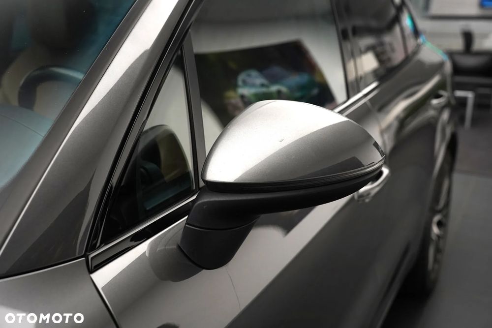 Porsche Cayenne Standard - 11