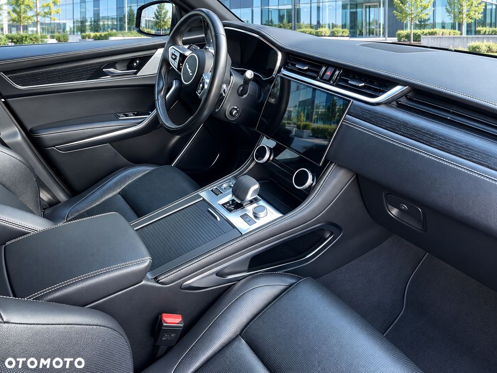 Jaguar F-Pace P400e AWD R-Dynamic Black - 16