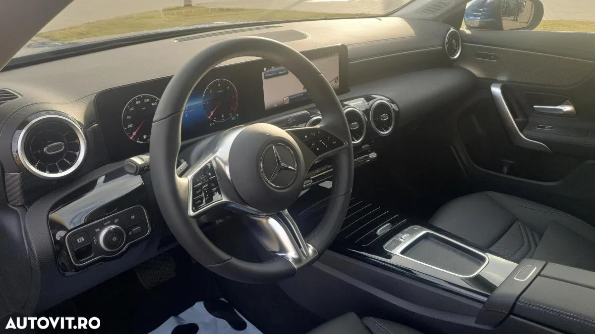 Mercedes-Benz CLA 200 d Coupe - 9