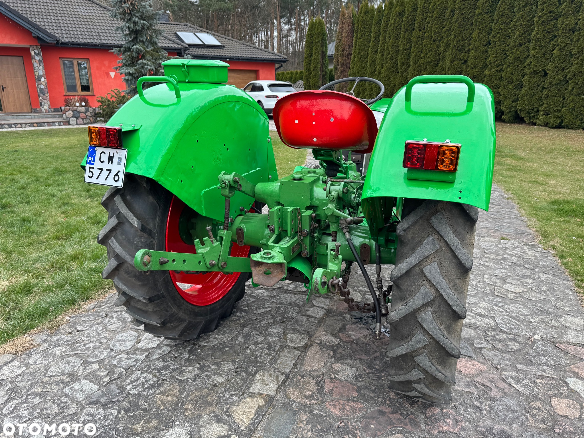 Deutz-Fahr Fahr Güldner A3K Burgund D133 - 12