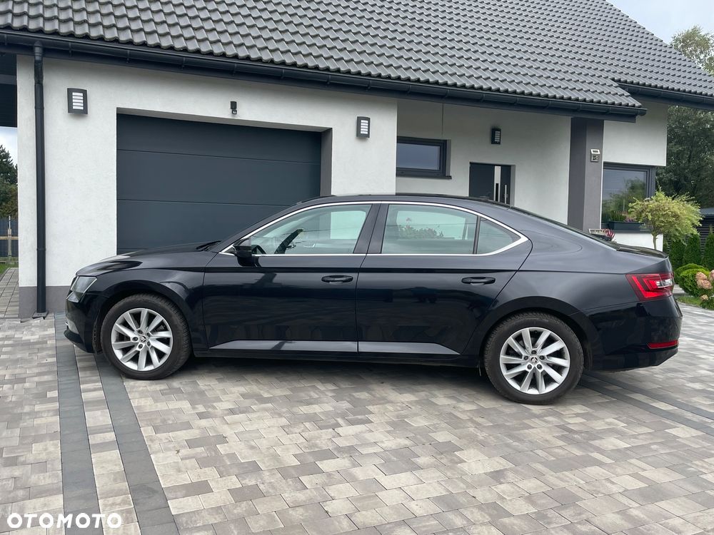 Skoda Superb 2.0 TDI 4x4 Ambition DSG - 6