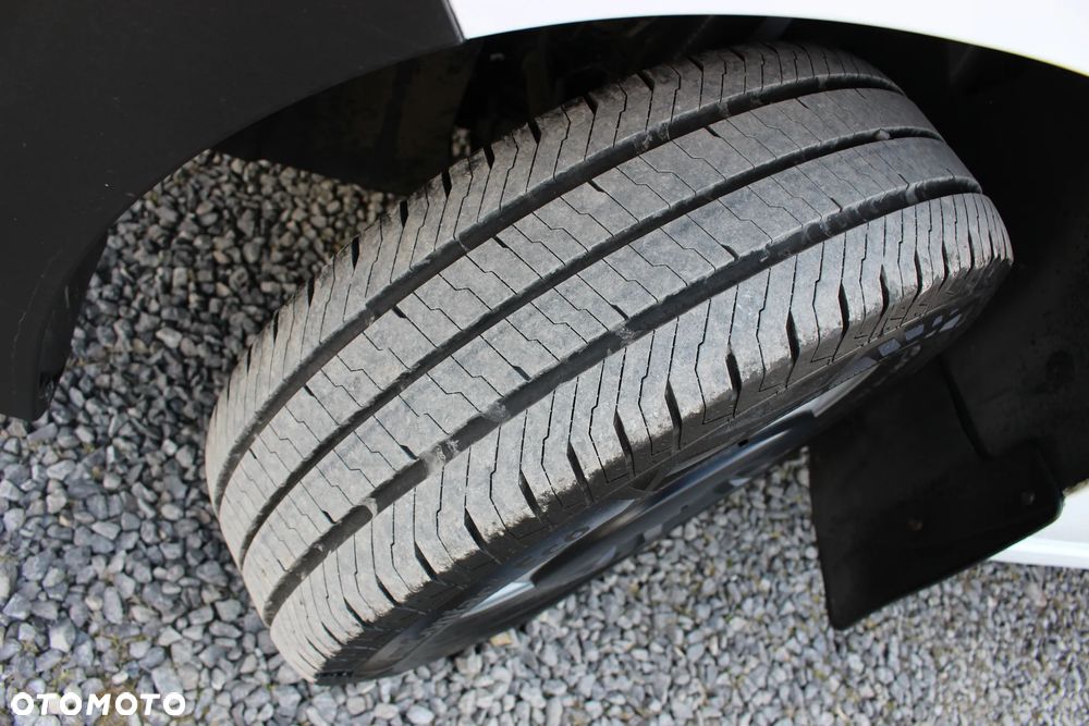 Renault MASTER *2.3 DCI 145 KM*/KONTENER+ WINDA 750/ KLIMA/ MANUAL /*SERWIS FR*/ STAN IDEALNY / - 28