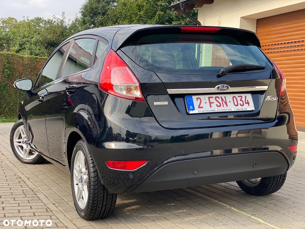 Ford Fiesta - 16