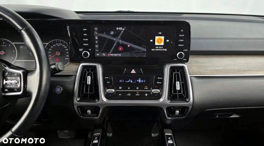 Kia Sorento - 12