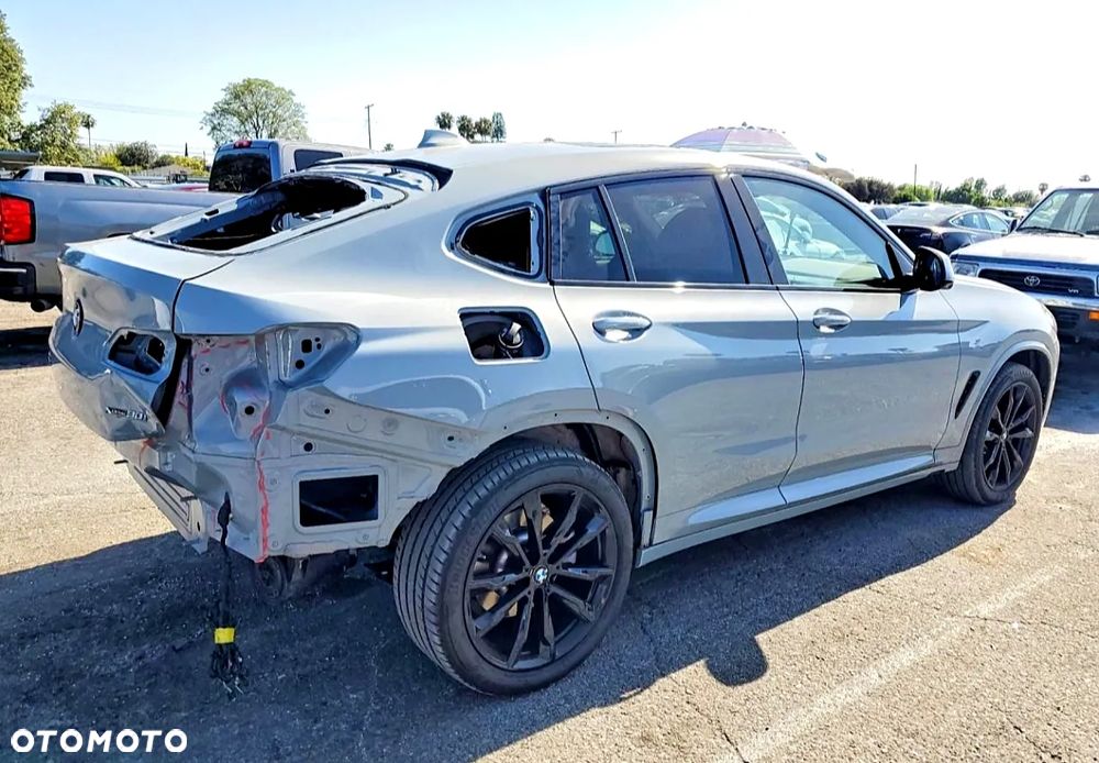BMW X4 - 3