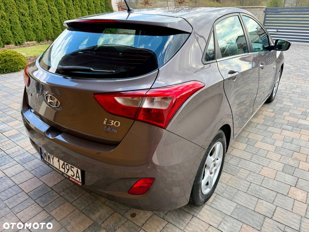 Hyundai i30 1.6 Trend - 8