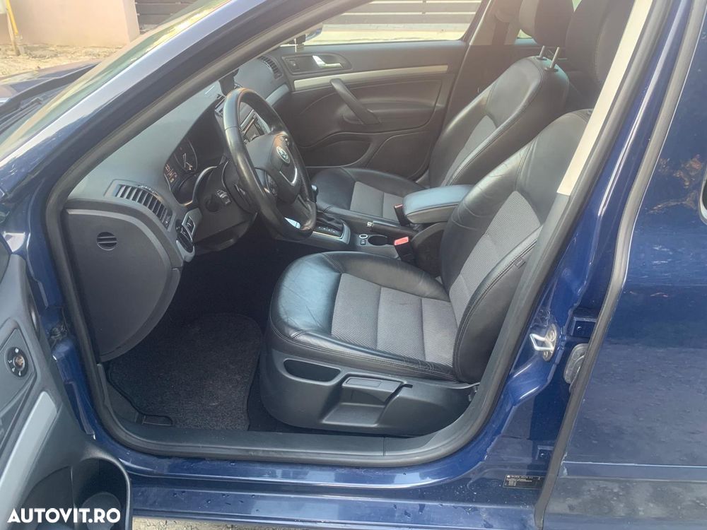 Skoda Octavia Combi 2.0 TDI Business DSG - 5