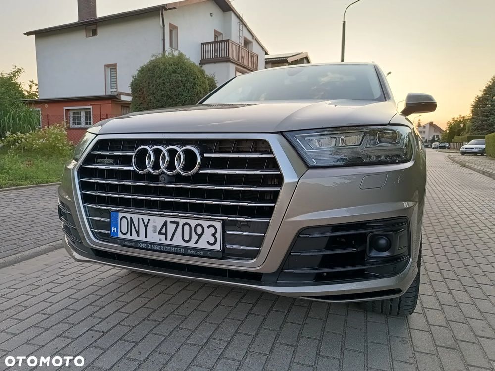 Audi Q7 3.0 TFSI Quattro Tiptronic - 2