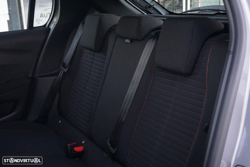 Peugeot e-208 50 kWh Active - 33