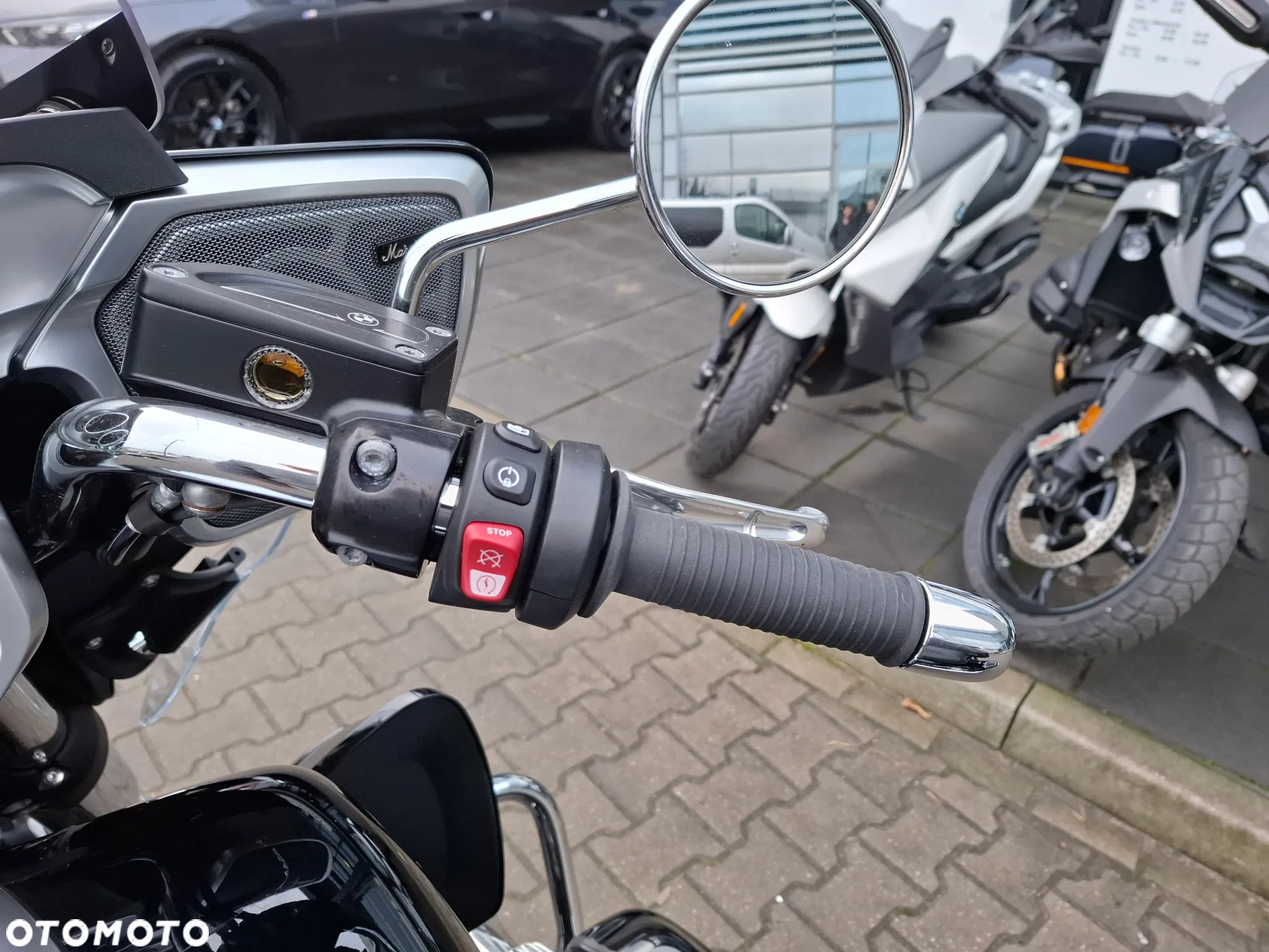 BMW R - 11