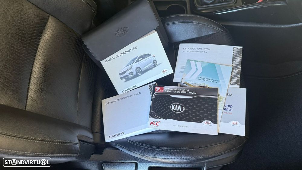 Kia Carens 1.7 CRDi ISG TX - 23