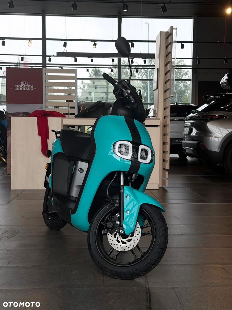 Yamaha Neos - 1