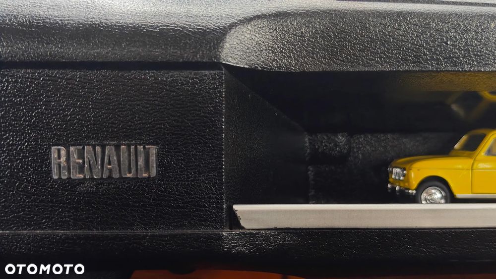 Renault 4 - 26