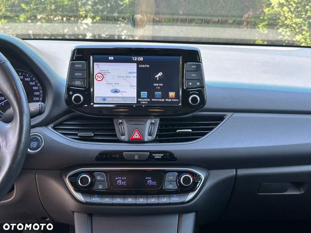 Hyundai i30 1.4 T-GDI YES!+ - 20