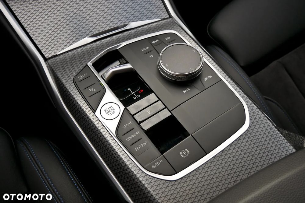 BMW Seria 3 320d xDrive mHEV M Sport - 27