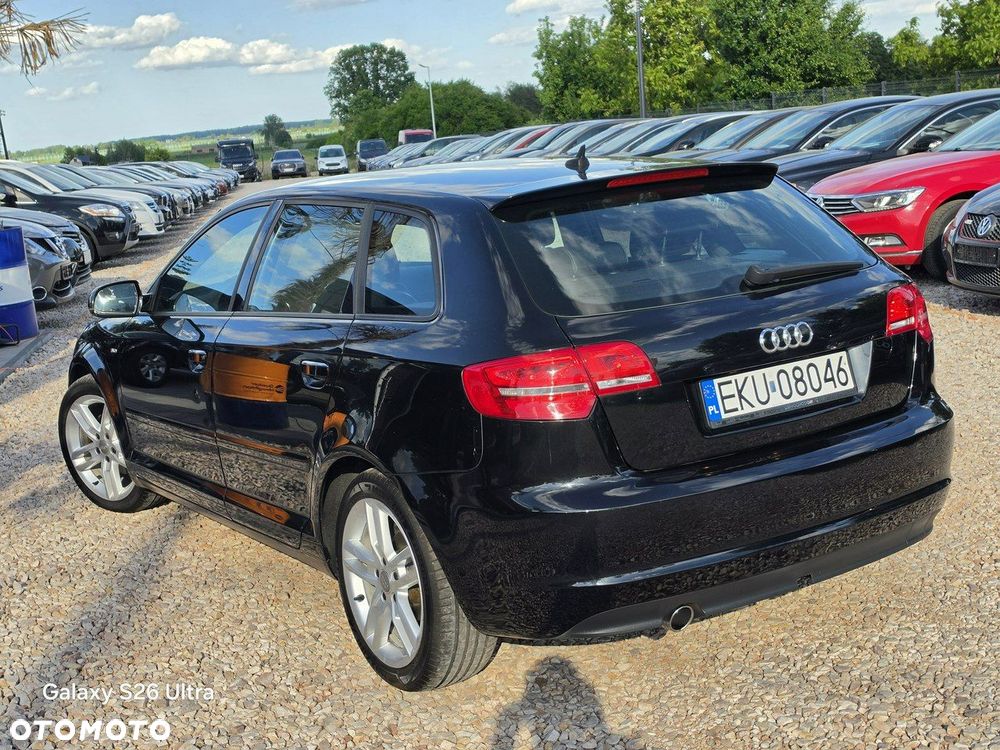 Audi A3 Sportback 1.6 TDI DPF S line Sportpaket - 14