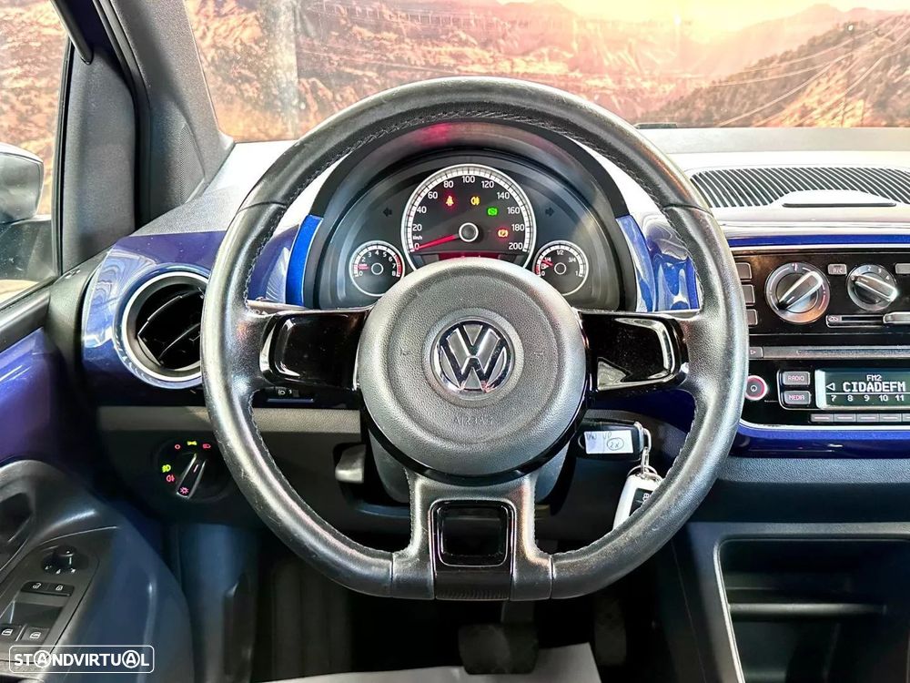 VW Up! 1.0 BMT High Auto - 18