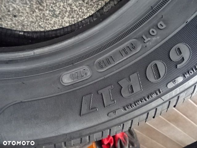 235/60/R17 102H Goodyear All Season - 6