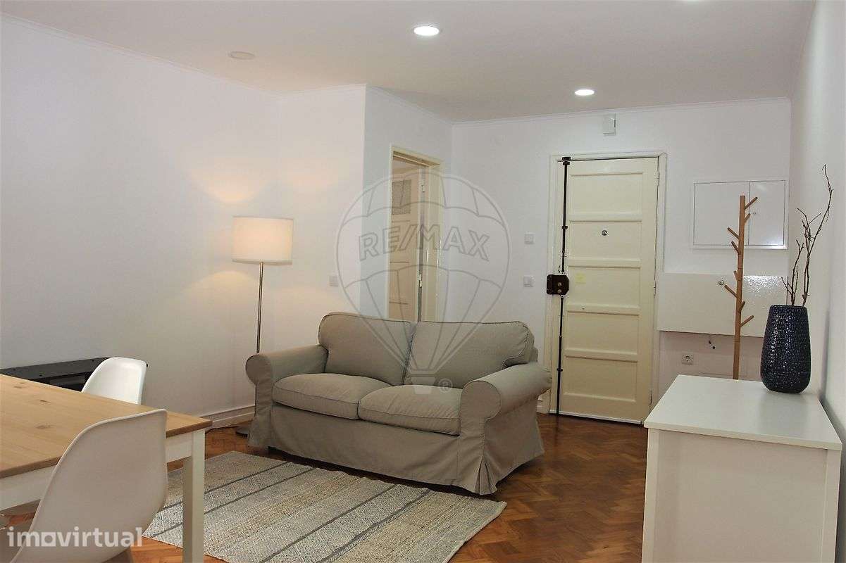 Apartamento T2 para arrendamento - Grande imagem: 2/29
