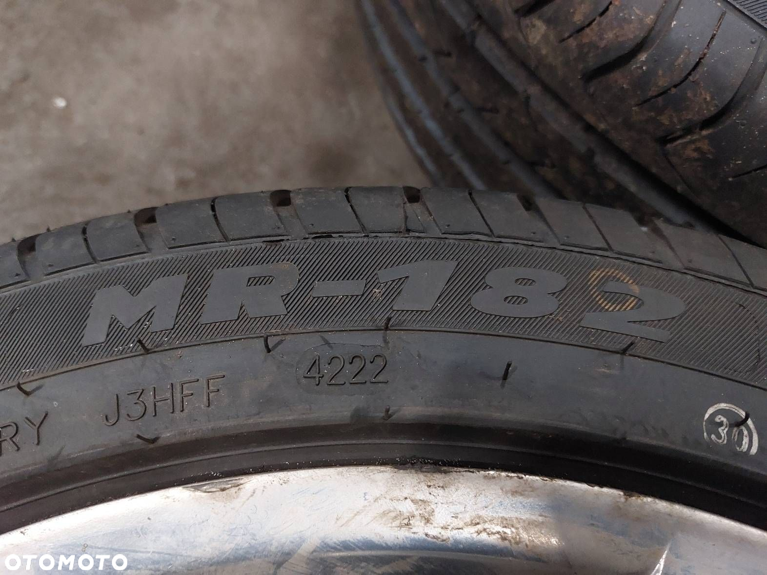 KOŁA KOMPLET FELGI OPONY LETNIE BBS 5X112 8Jx17 ET32 FI57,1 225/45R17 - 3