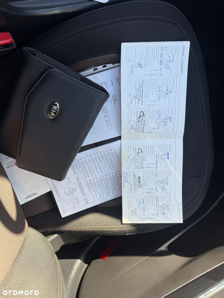 Kia Ceed 1.6 CRDi 128 Platinum Edition - 38