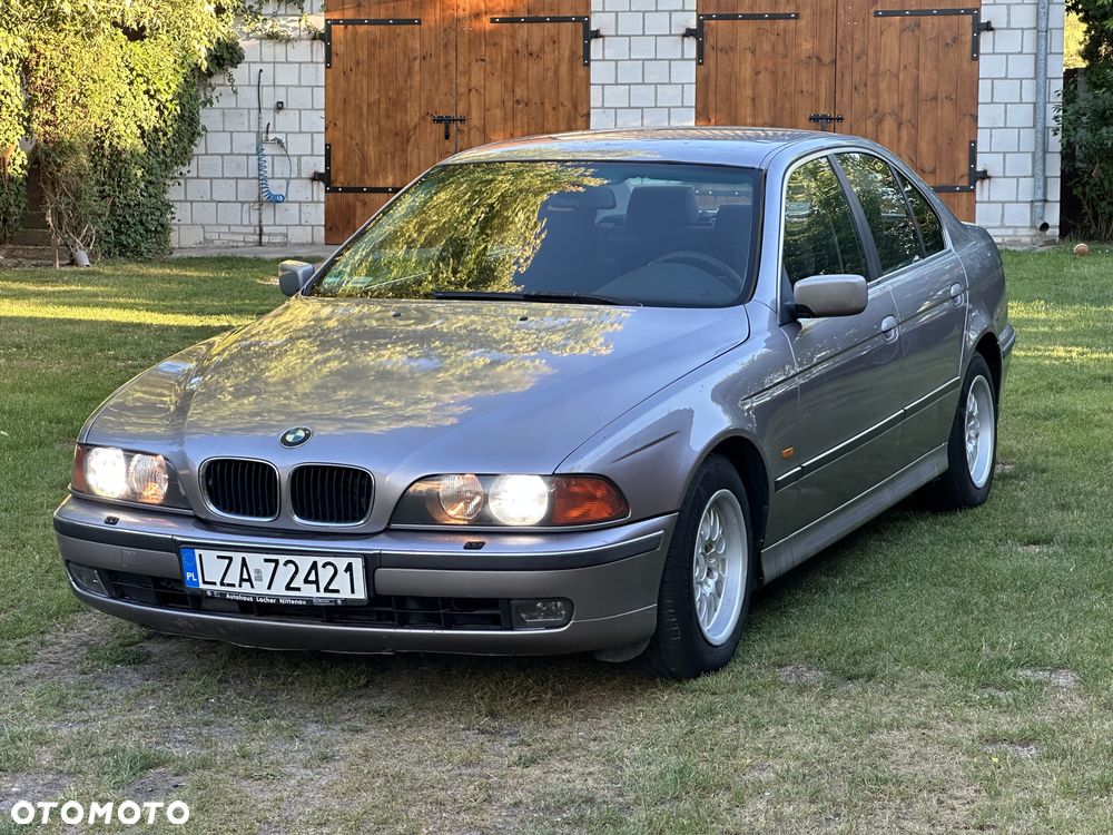 BMW Seria 5 - 1