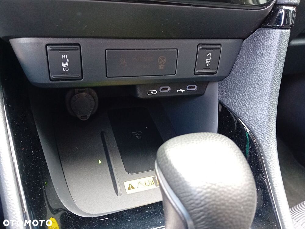 Toyota Yaris Hybrid 1.5 Style - 22