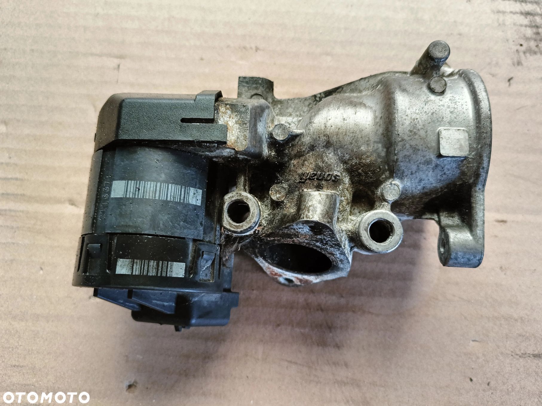 807 zawór egr 2,0HDI 136KM Peugeot Citroen C8 C4 C5 Lancia Phedra Fiat Ullises - 1