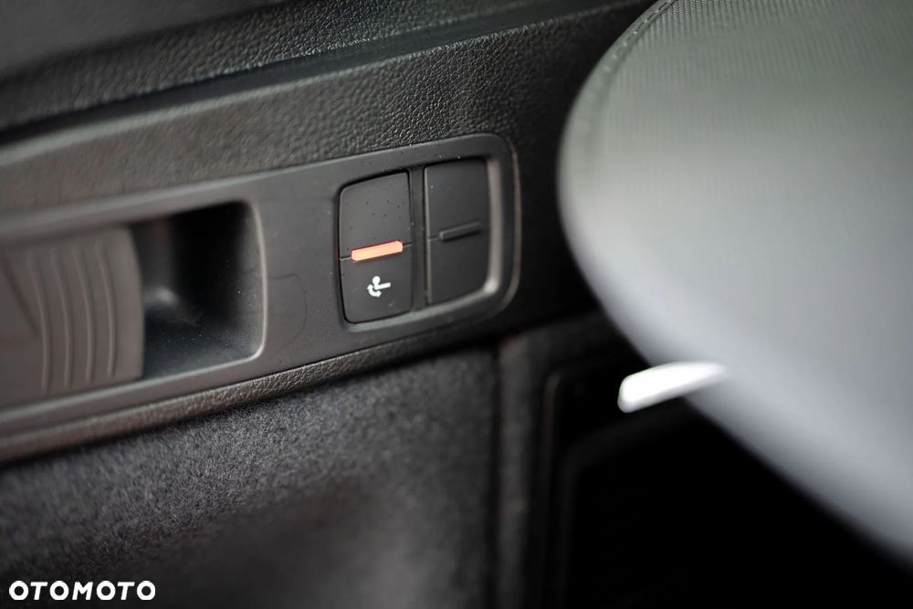 Audi Q5 55 TFSI e Quattro S Line S tronic - 13