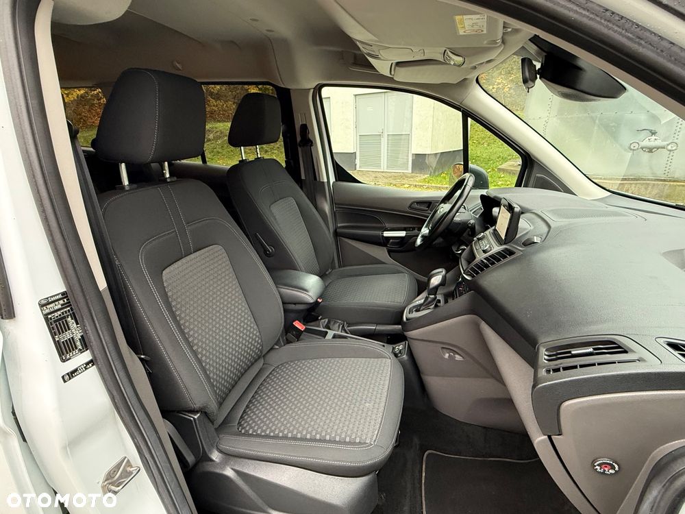 Ford Tourneo Connect - 19
