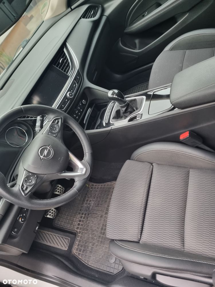 Opel Insignia 2.0 CDTI Cosmo S&S - 9
