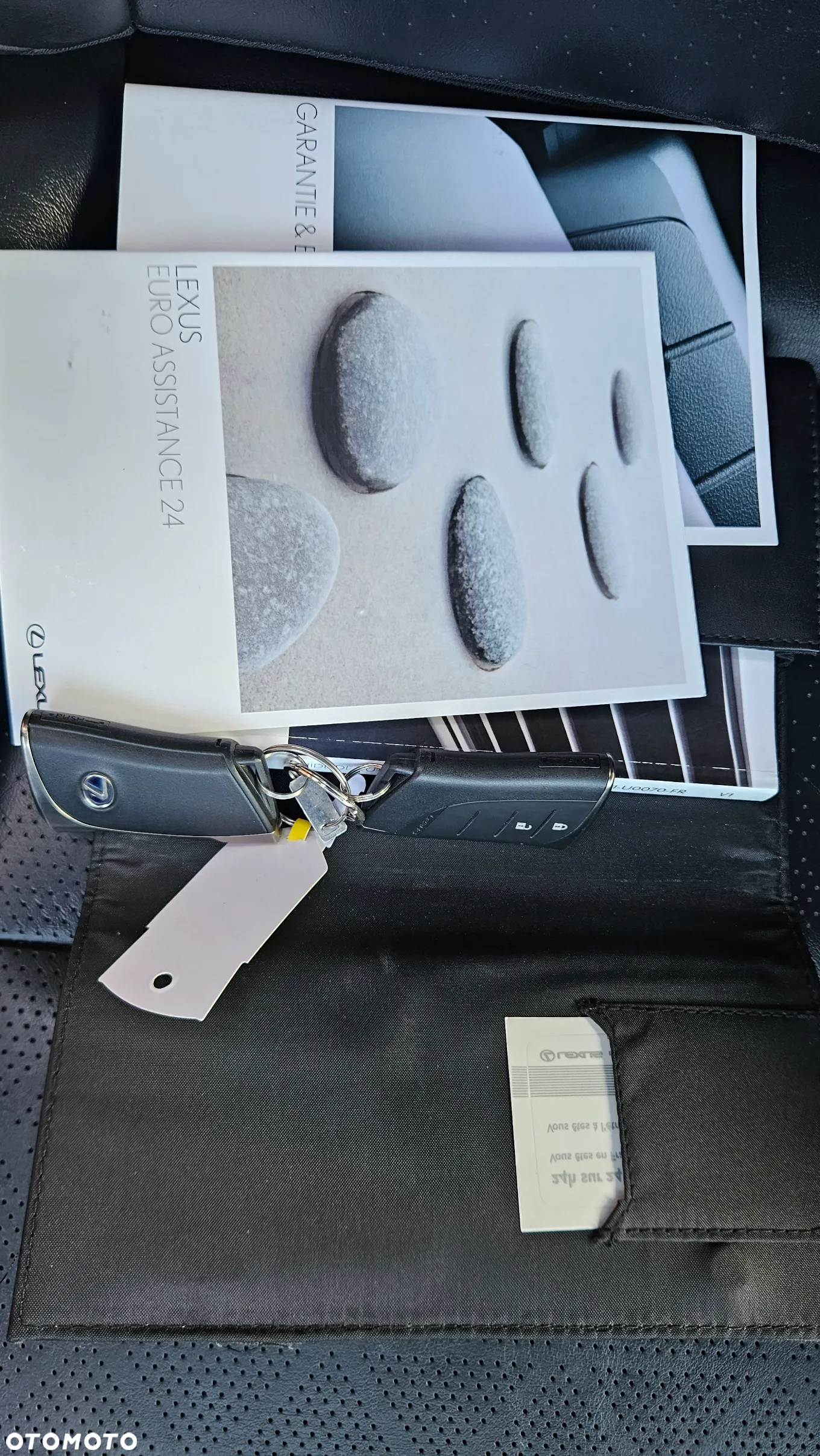 Lexus UX 250h Luxury Line - 7