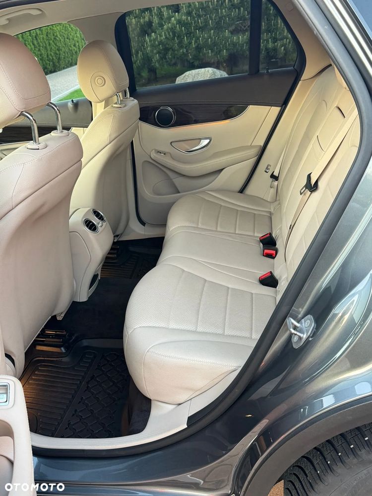 Mercedes-Benz GLC 220 d 4-Matic - 9