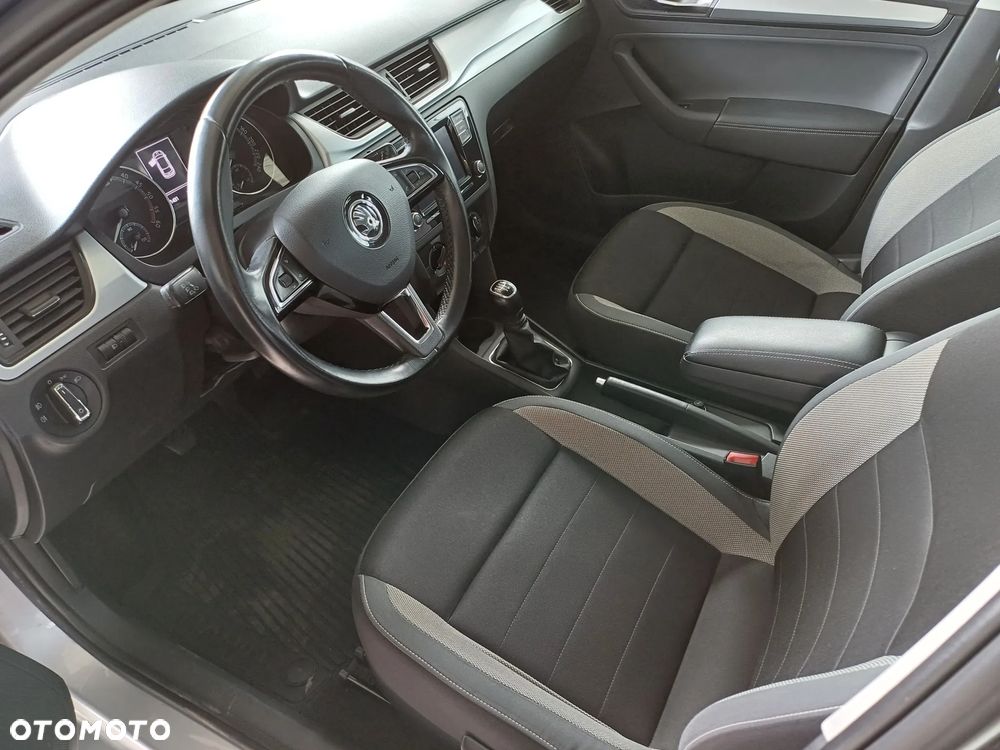 Skoda RAPID 1.6 TDI DPF Ambition - 10