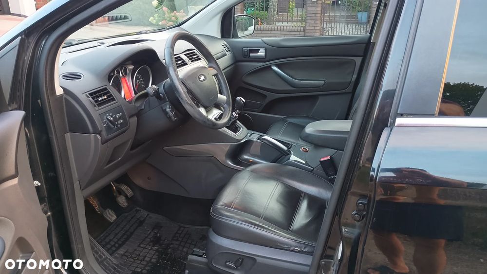 Ford Kuga 2.0 TDCi Titanium - 7