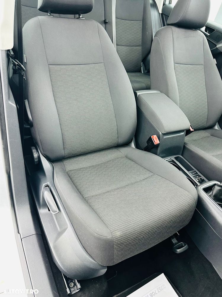 Volkswagen Tiguan 2.0 TDI SCR BlueMotion Technology Sport & Style - 23