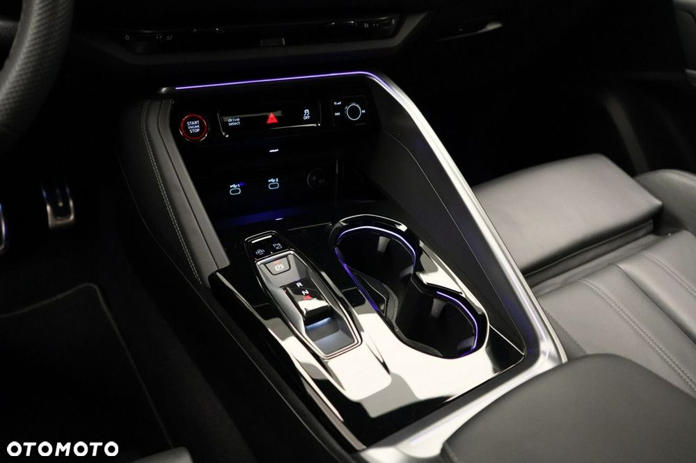 Audi Q5 Sportback - 29