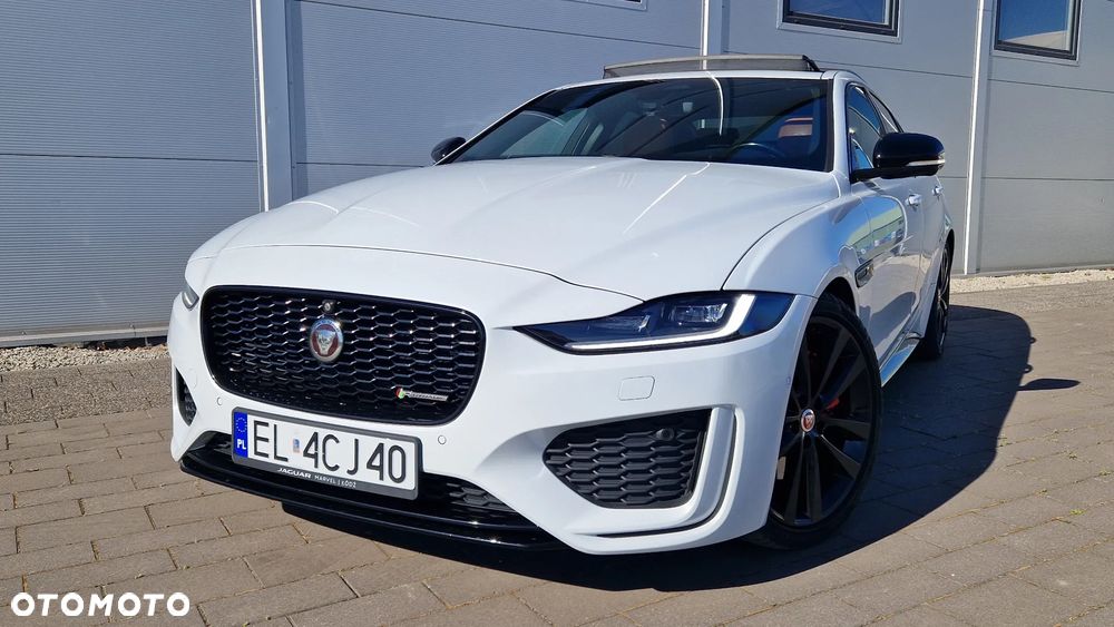 Jaguar XE 2.0 D200 mHEV R-Dynamic HSE - 15