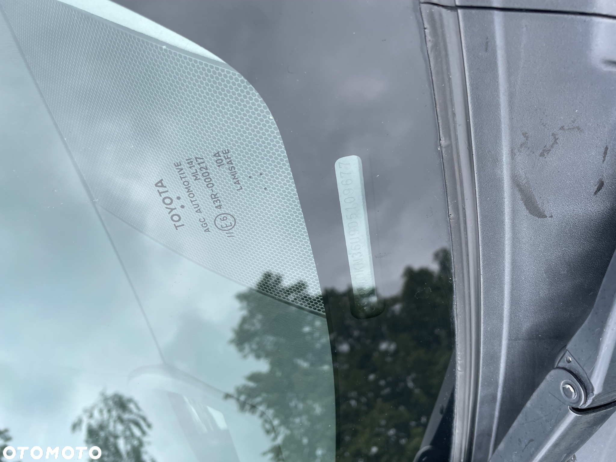 Toyota Prius (Hybrid) Comfort - 30
