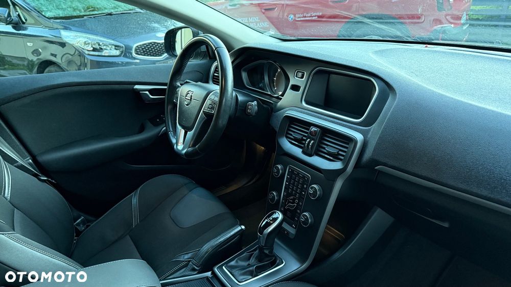 Volvo V40 D2 Geartronic Ocean Race - 40