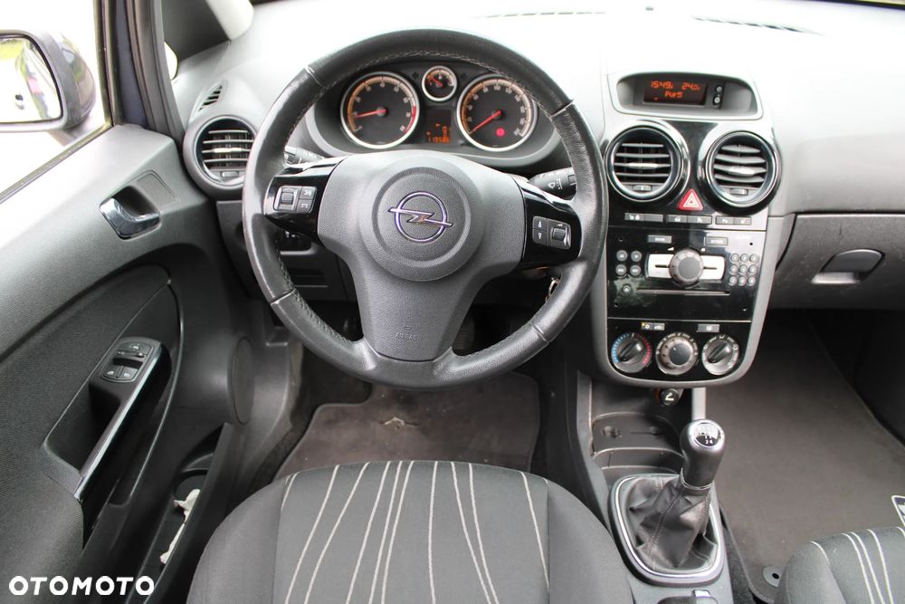 Opel Corsa - 14