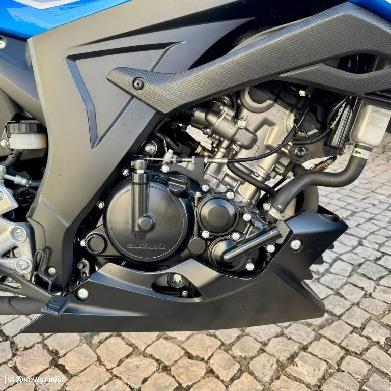 Suzuki GSX S 125 - 9