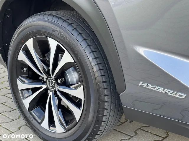 Lexus NX 300h F Impression AWD - 14