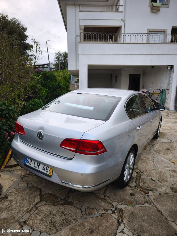 VW Passat 2.0 TDI Highline DSG - 2