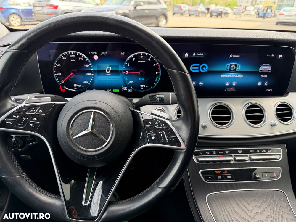 Mercedes-Benz E 300 Aut. - 12