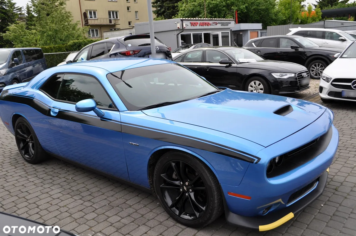 Dodge Challenger 5.7 R/T - 6