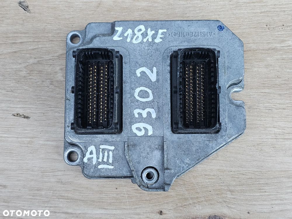 KOMPUTER STEROWNIK SILNIKA Z PINEM OPEL ASTRA H ZAFIRA B 1.8 b Z18XE 55557472 - 3